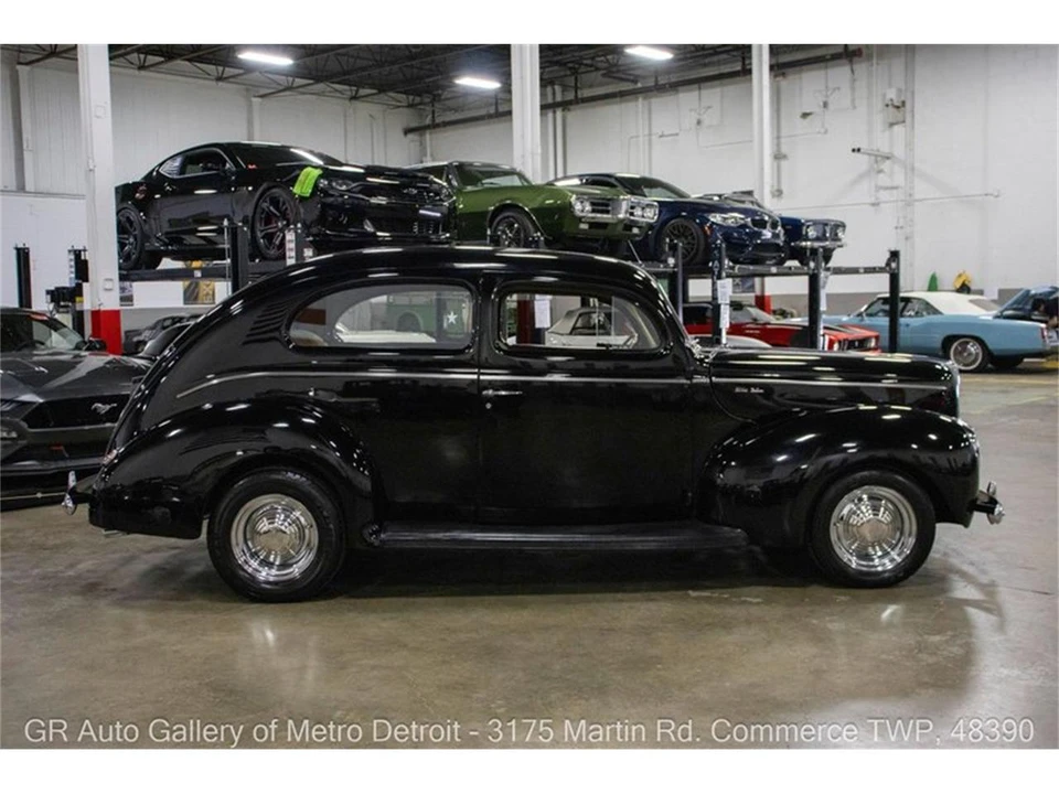 1940 Ford Standard & Deluxe & Super Deluxe - Image 8 of 31