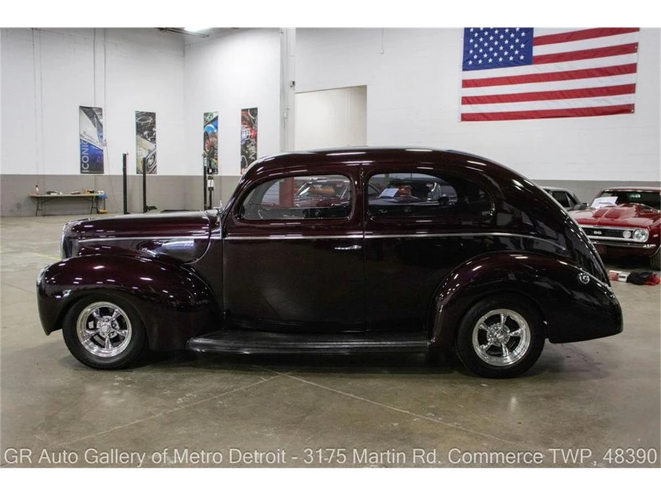 1940 Ford Standard & Deluxe & Super Deluxe - Image 3 of 31