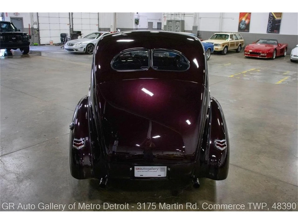 1940 Ford Standard & Deluxe & Super Deluxe - Image 5 of 31