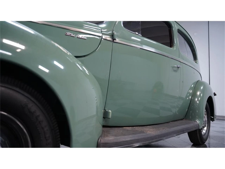 1940 Ford Standard & Deluxe & Super Deluxe - Image 19 of 31