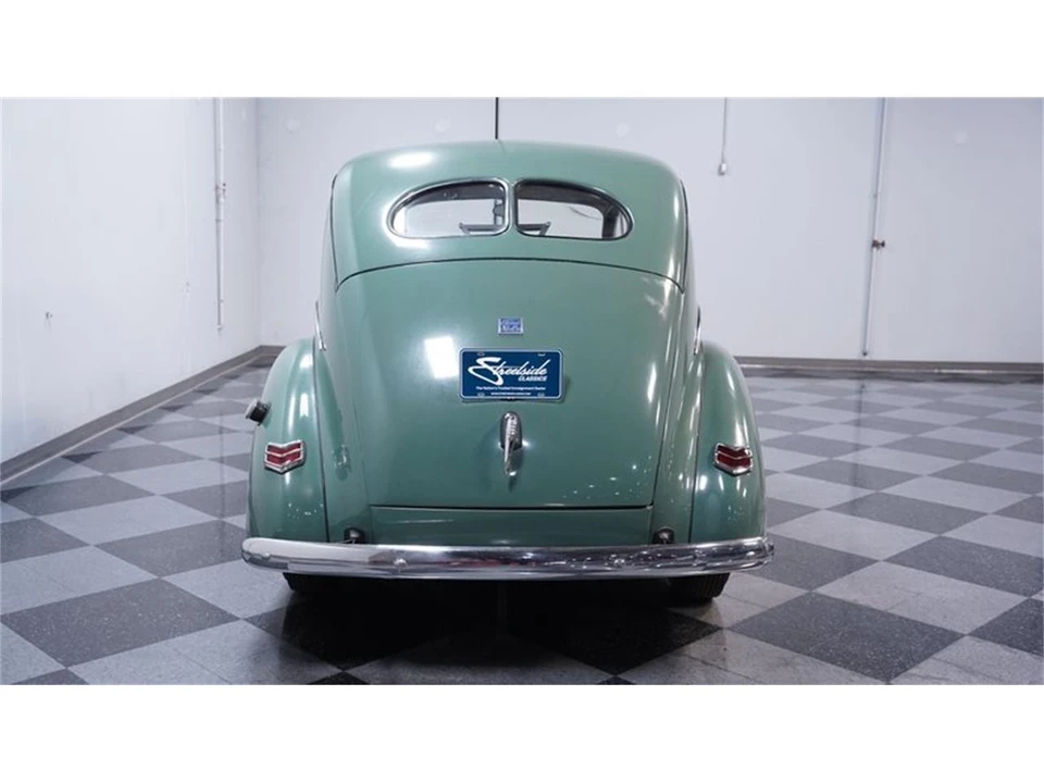1940 Ford Standard & Deluxe & Super Deluxe - Image 10 of 31