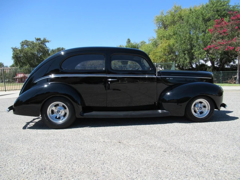 1940 Ford Standard & Deluxe & Super Deluxe - Image 5 of 26