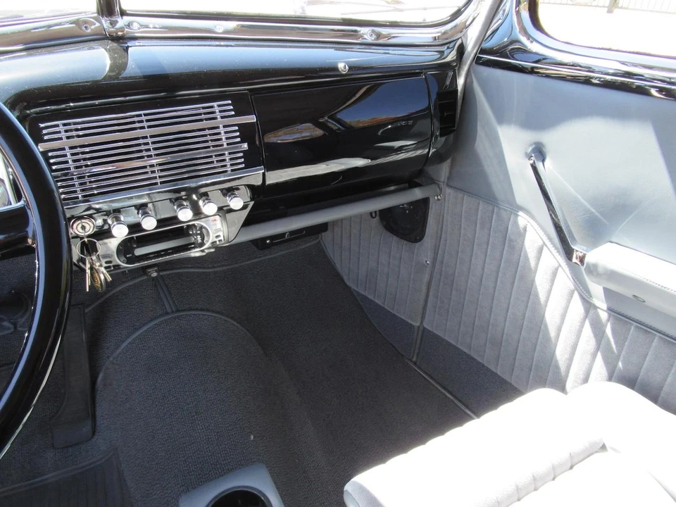 1940 Ford Standard & Deluxe & Super Deluxe - Image 9 of 26
