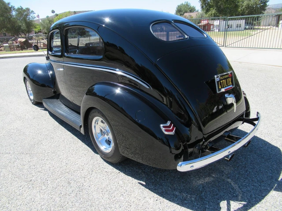 1940 Ford Standard & Deluxe & Super Deluxe - Image 24 of 26