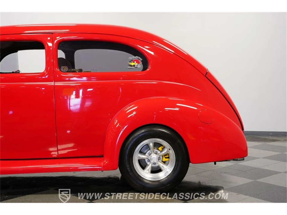 1940 Ford Standard & Deluxe & Super Deluxe - Image 23 of 31