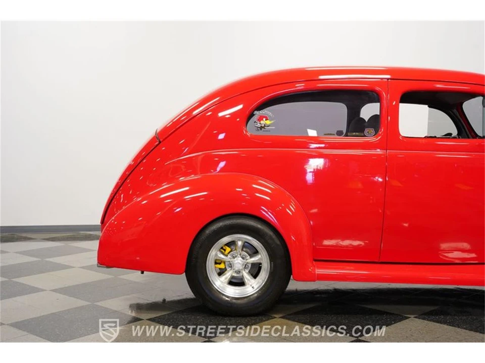 1940 Ford Standard & Deluxe & Super Deluxe - Image 28 of 31