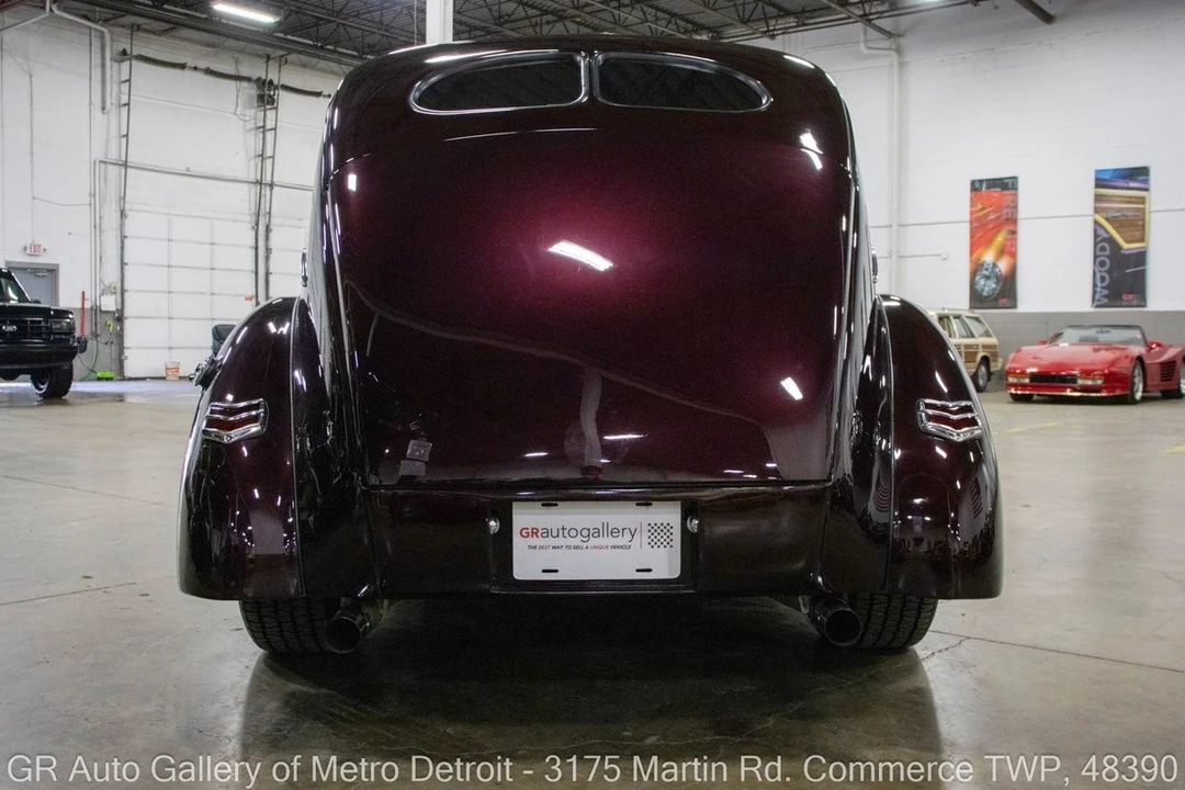 1940 Ford Standard & Deluxe & Super Deluxe - Image 6 of 31