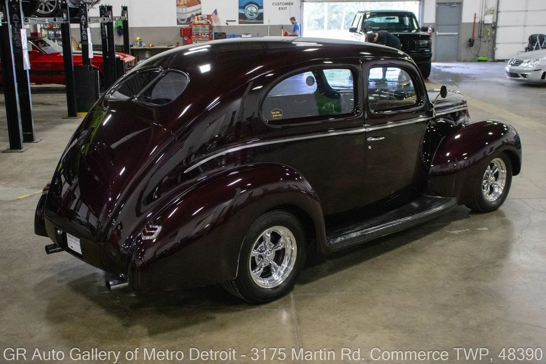 1940 Ford Standard & Deluxe & Super Deluxe - Image 7 of 31
