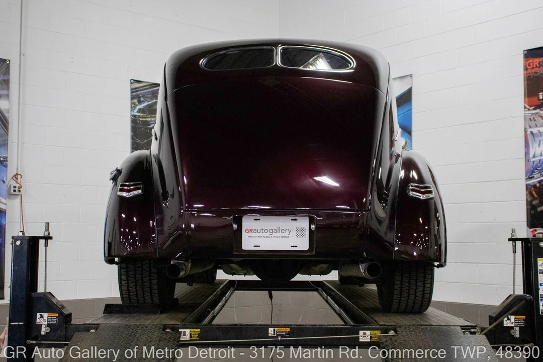 1940 Ford Standard & Deluxe & Super Deluxe - Image 20 of 31