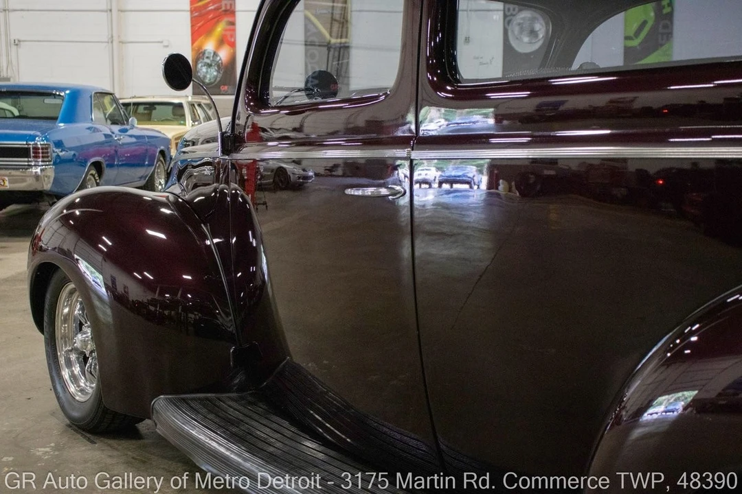 1940 Ford Standard & Deluxe & Super Deluxe - Image 22 of 31