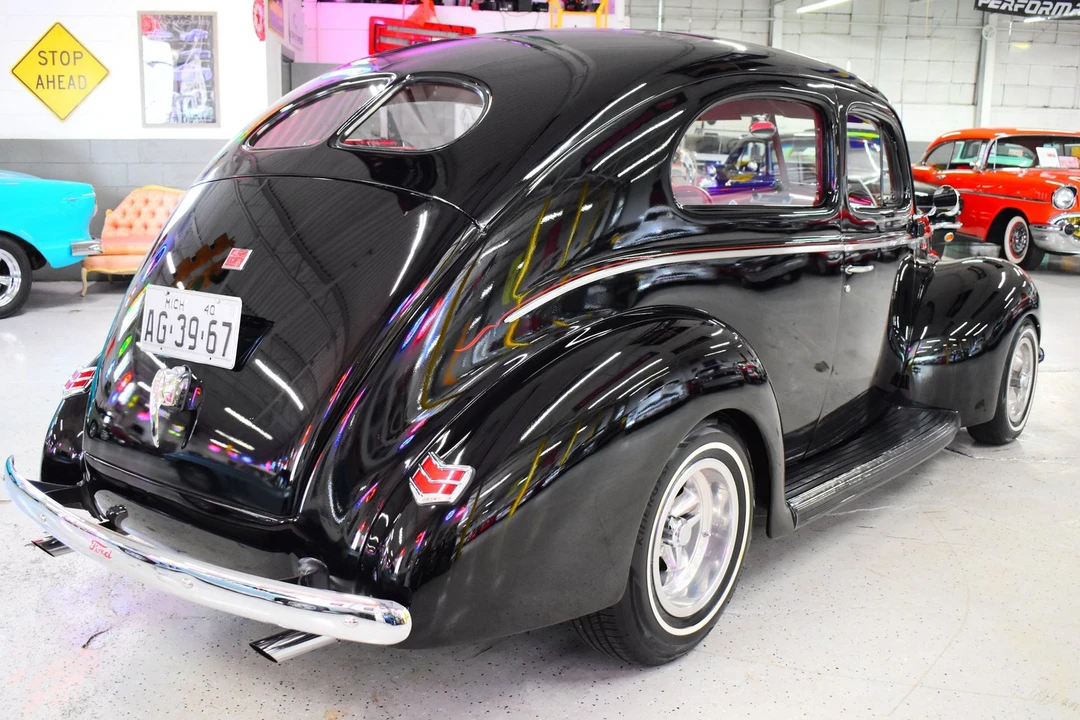 1940 Ford Standard & Deluxe & Super Deluxe - Image 9 of 20