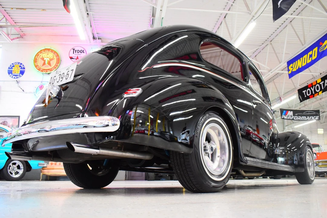 1940 Ford Standard & Deluxe & Super Deluxe - Image 11 of 20