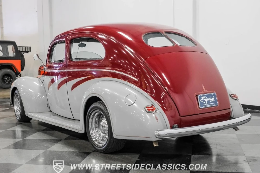 1940 Ford Standard & Deluxe & Super Deluxe - Image 12 of 21