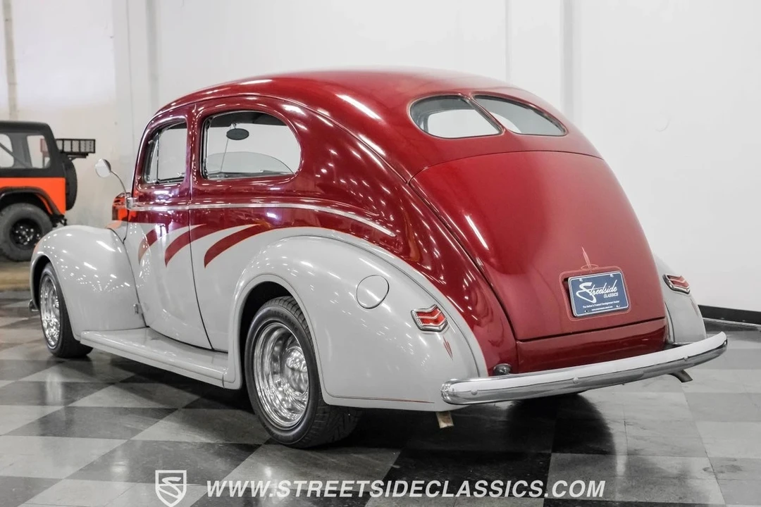 1940 Ford Standard & Deluxe & Super Deluxe - Image 11 of 21