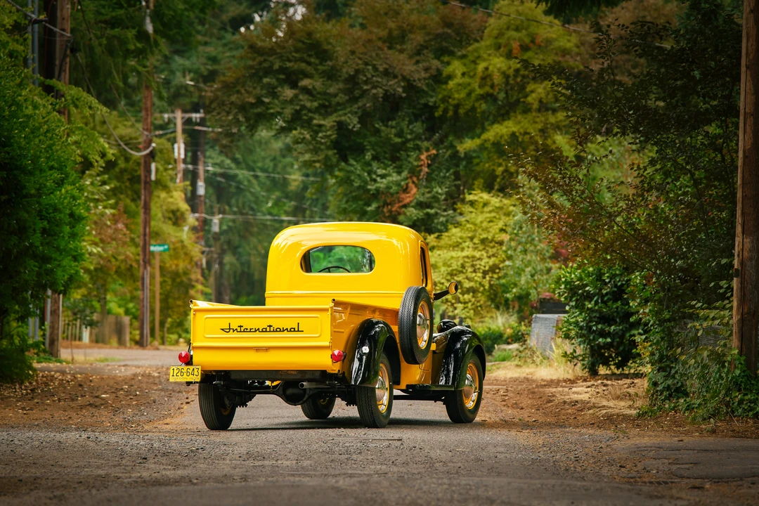 1940 International Harvester Pickup - Image 9 of 31