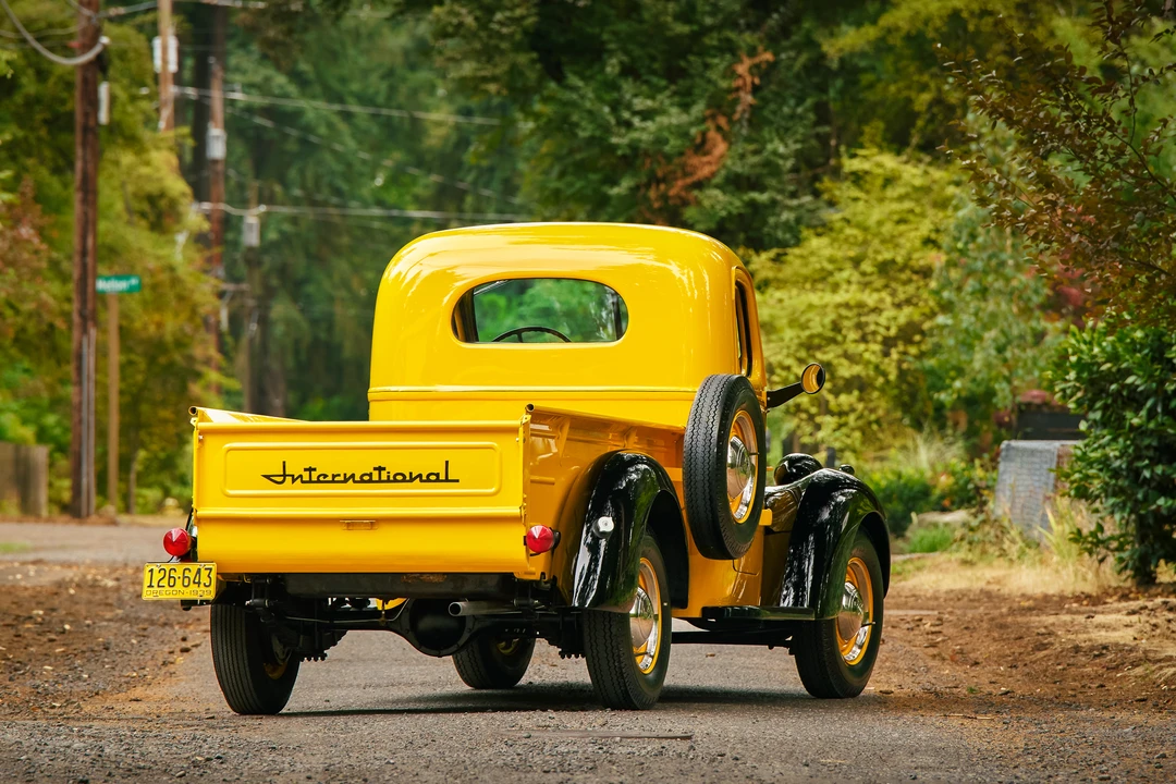 1940 International Harvester Pickup - Image 8 of 31