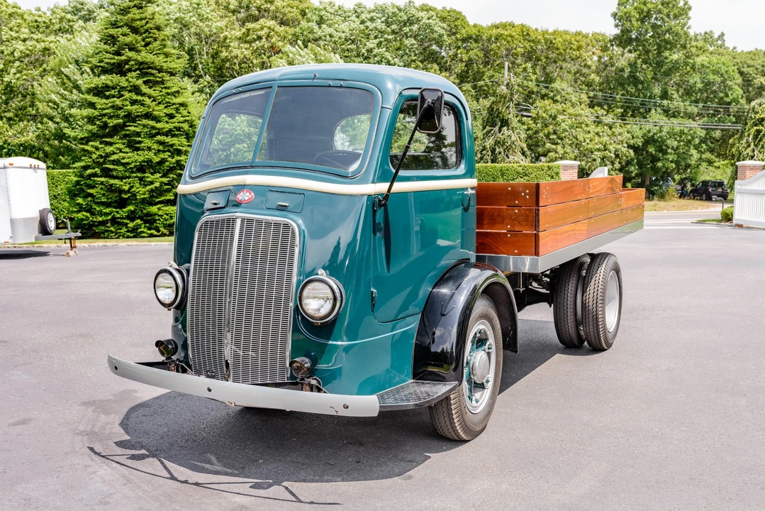 1940 International Harvester Pickup - Image 2 of 31