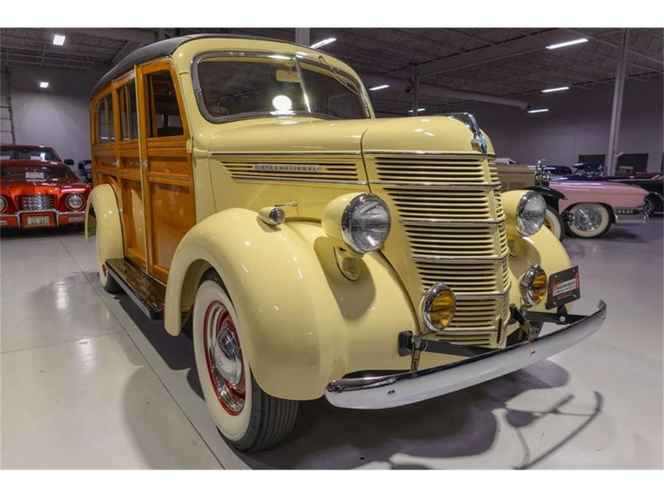 1940 International - Image 31 of 31