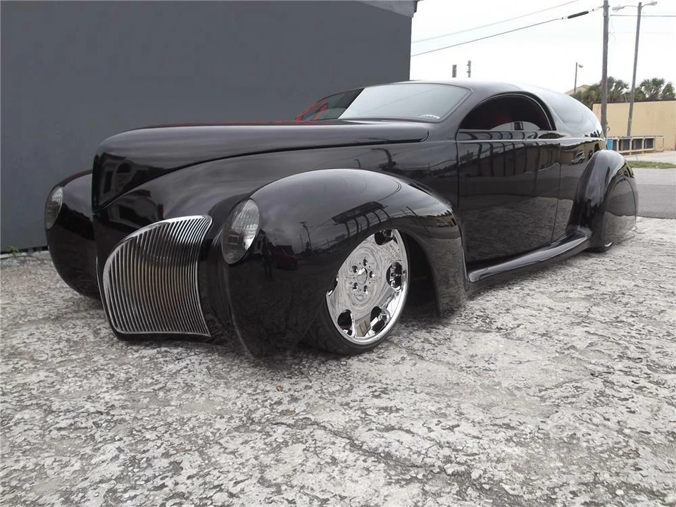 1940 Lincoln Continental 1st Gen - Image 2 of 3