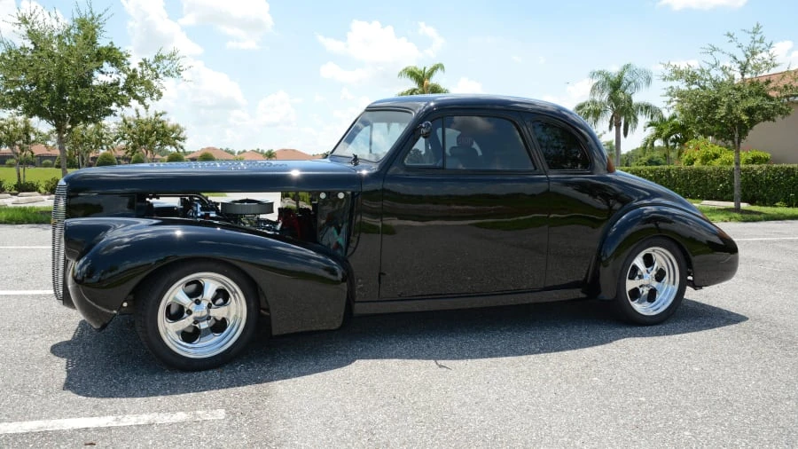 1940 LaSalle Series 50 - Image 2 of 29