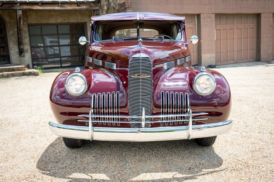 1940 LaSalle Series 50 - Image 5 of 31