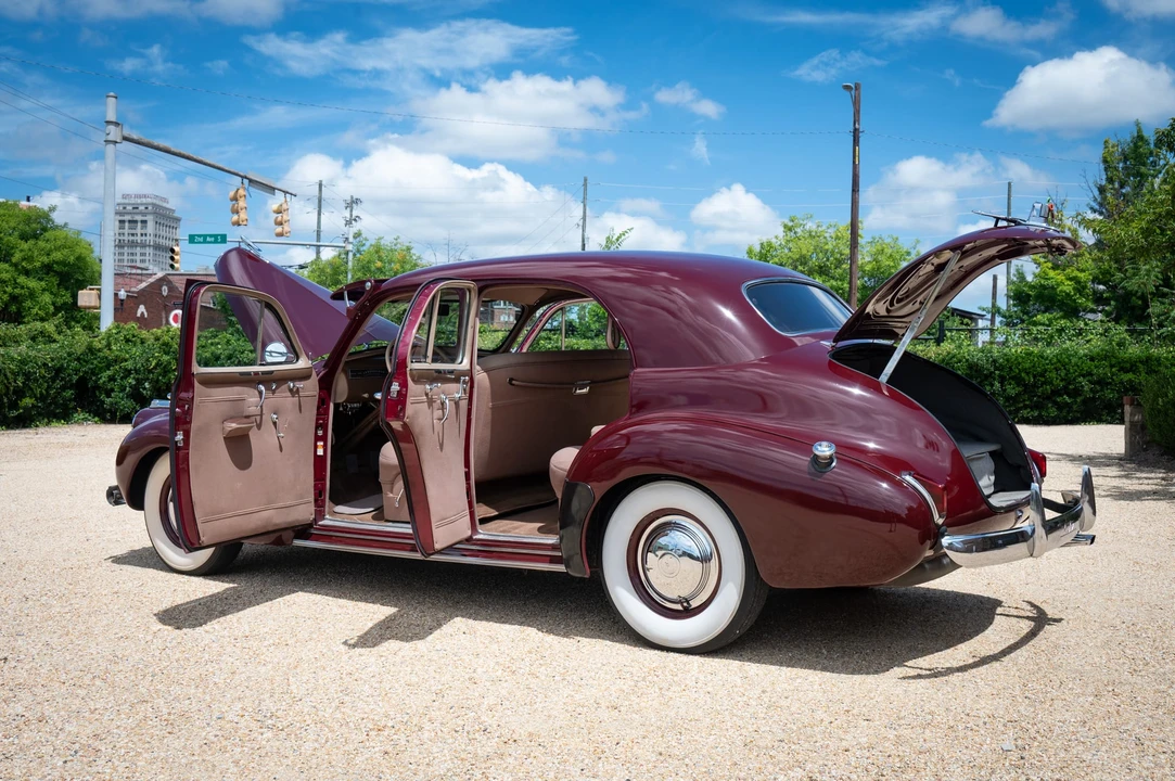 1940 LaSalle Series 50 - Image 13 of 31