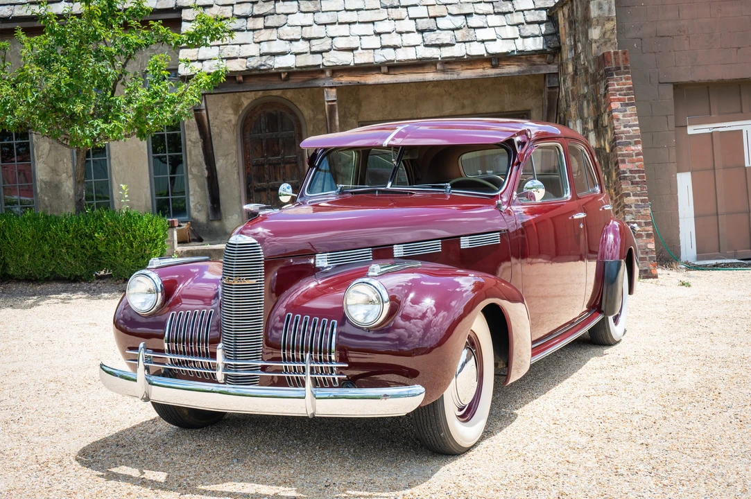 1940 LaSalle Series 50 - Image 3 of 31