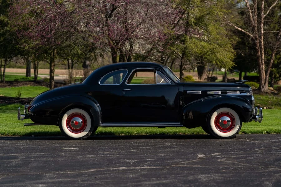 1940 LaSalle Series 50 - Image 2 of 28