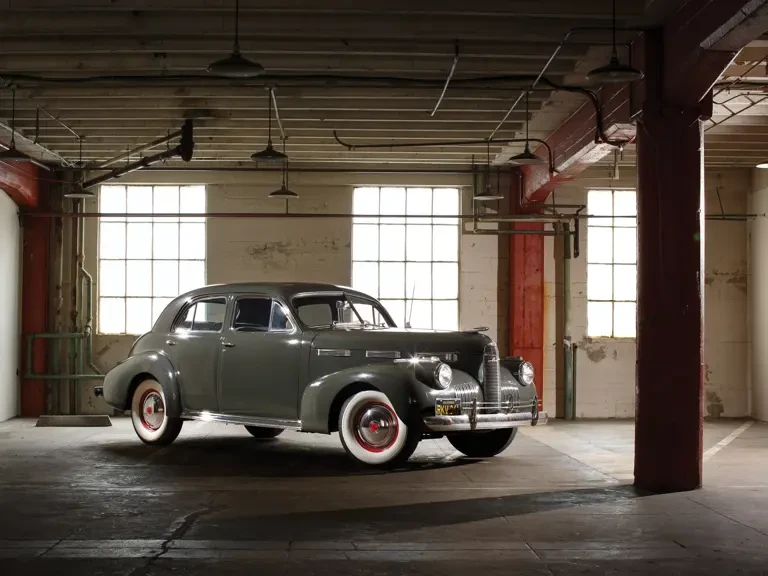 1940 LaSalle Series 50 - Image 2 of 2