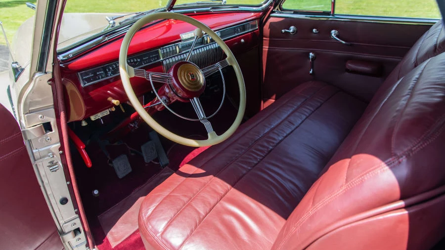 1940 LaSalle Series 50 - Image 4 of 12