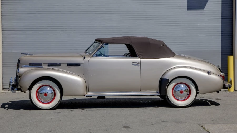 1940 LaSalle Series 50 - Image 2 of 12