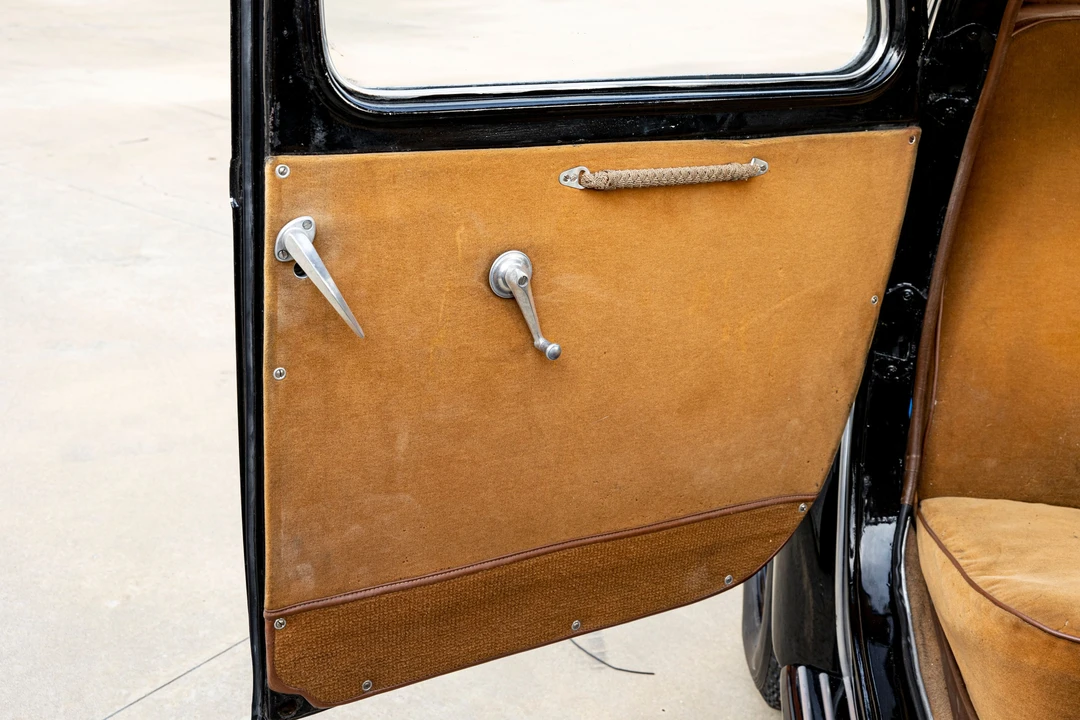 1940 Lancia - Image 2 of 31