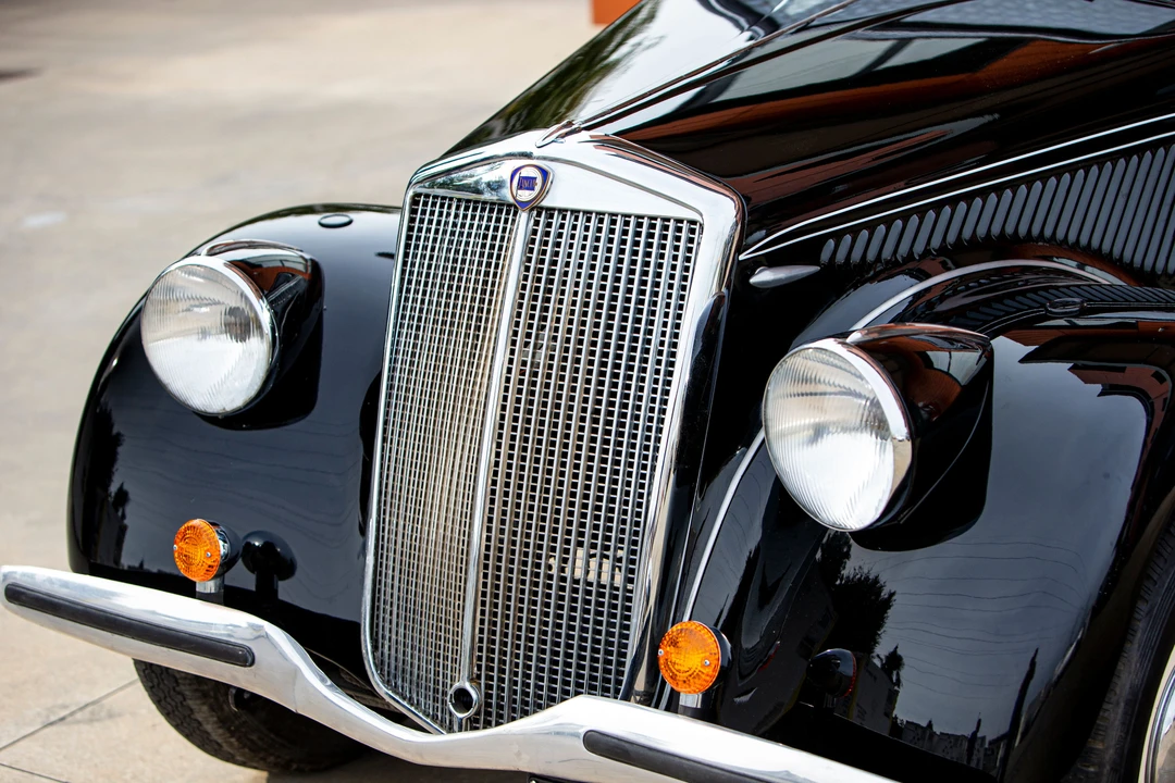 1940 Lancia - Image 9 of 31
