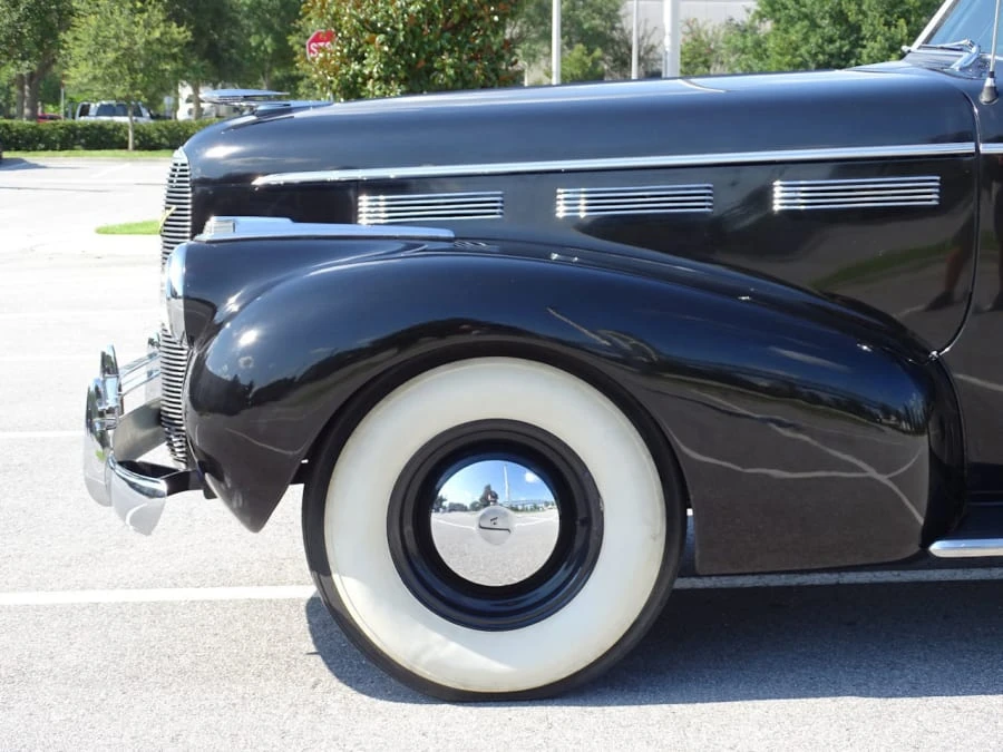 1940 LaSalle Series 50 - Image 17 of 31