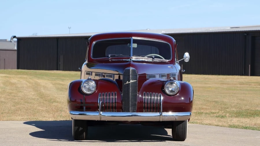 1940 LaSalle Series 50 - Image 10 of 12