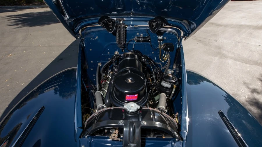 1940 LaSalle Series 50 - Image 29 of 31