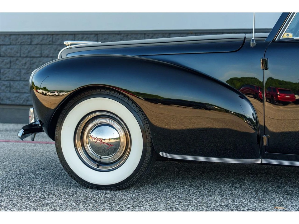 1940 Lincoln Continental 1st Gen - Image 17 of 31