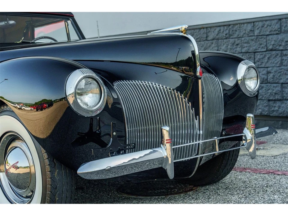1940 Lincoln Continental 1st Gen - Image 10 of 31