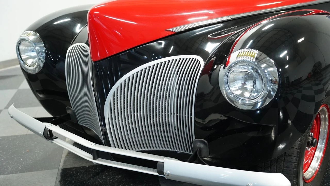 1940 Lincoln Zephyr - Image 19 of 21