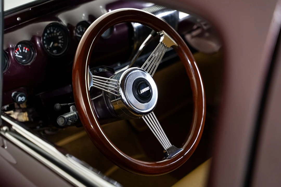 1940 Lincoln Zephyr - Image 19 of 31