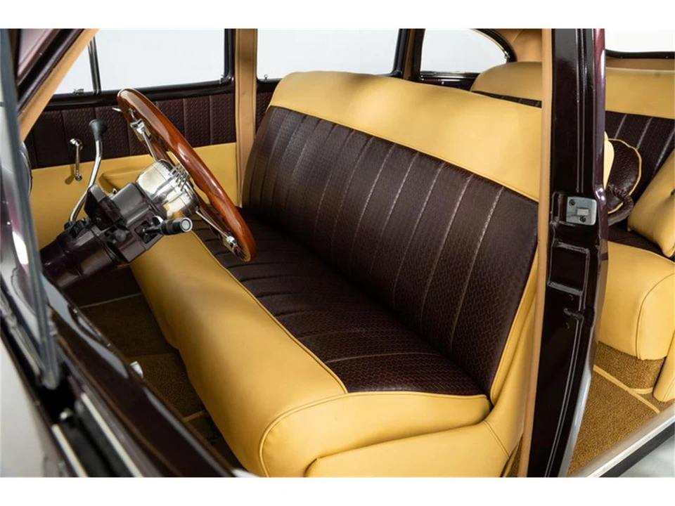 1940 Lincoln Zephyr - Image 15 of 31