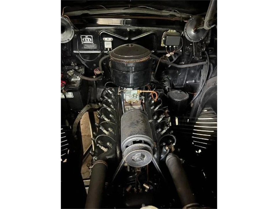1940 Lincoln Zephyr - Image 17 of 25
