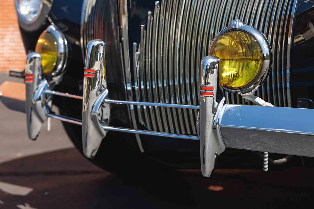 1940 Lincoln Zephyr - Image 25 of 31