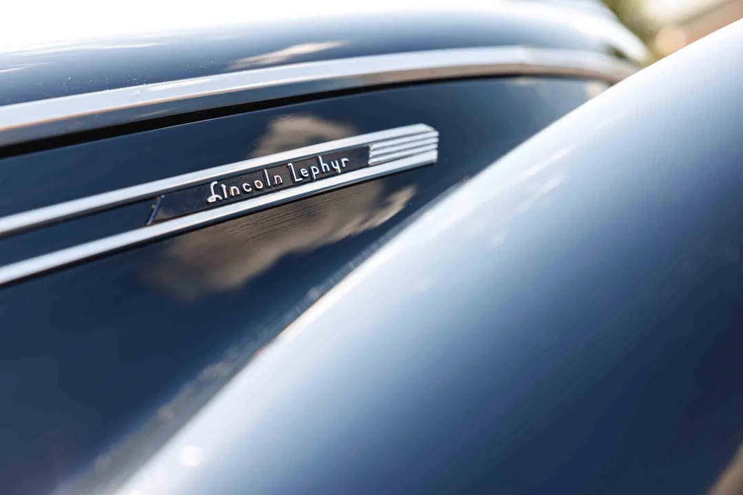 1940 Lincoln Zephyr - Image 29 of 31