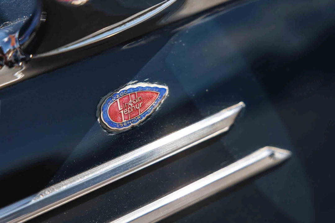 1940 Lincoln Zephyr - Image 30 of 31