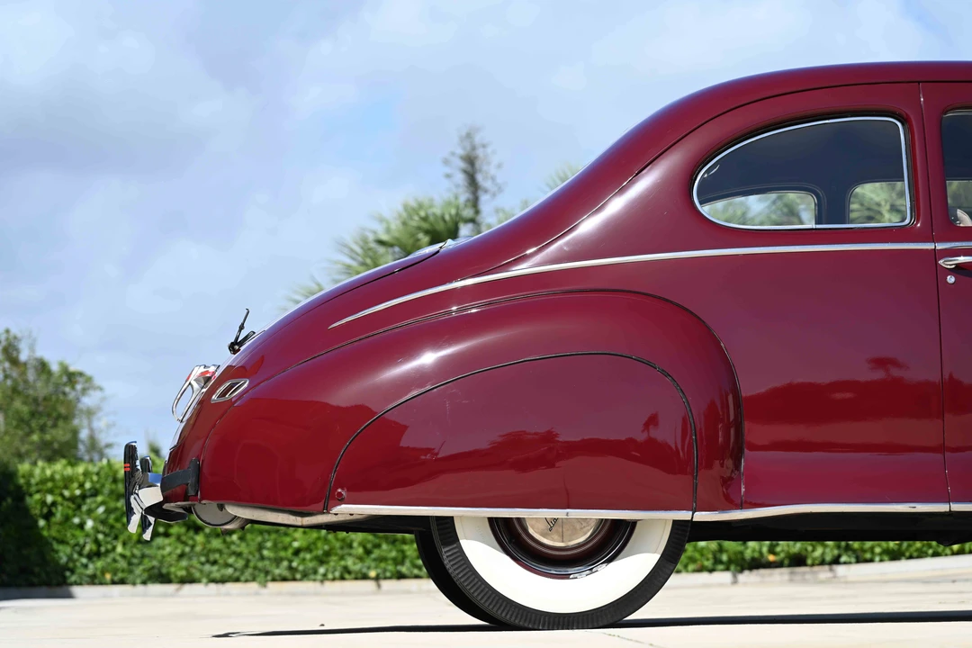 1940 Lincoln Zephyr - Image 16 of 31