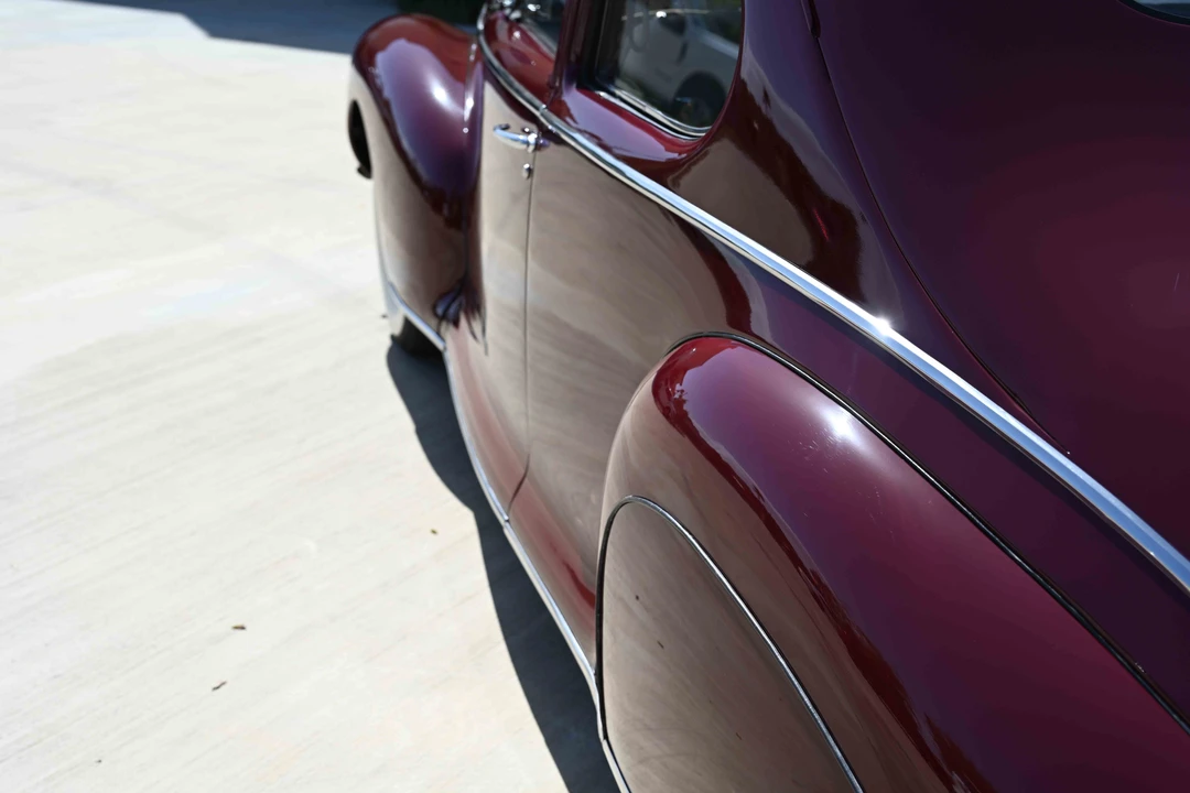 1940 Lincoln Zephyr - Image 25 of 31