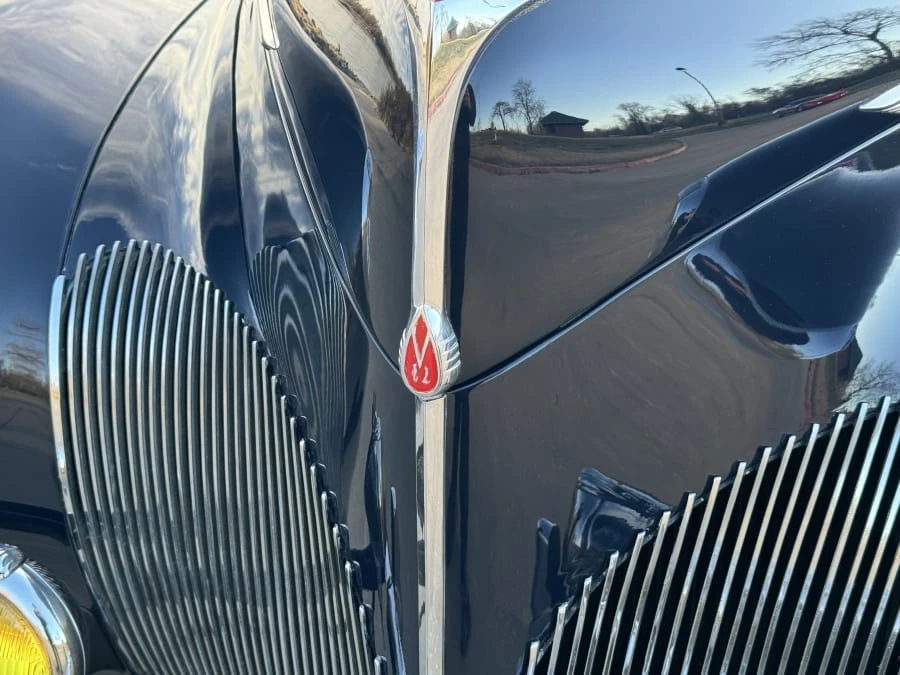 1940 Lincoln Zephyr - Image 4 of 15