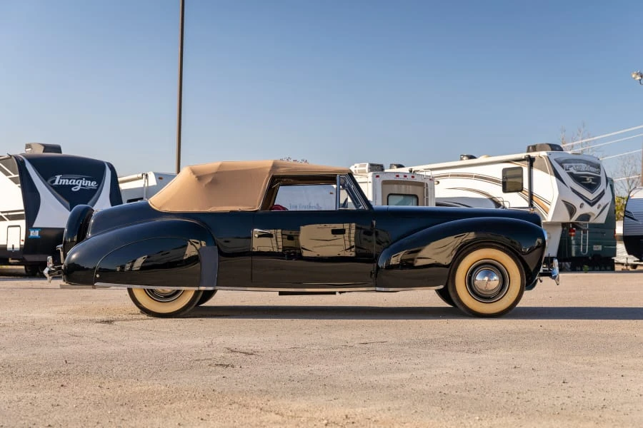 1940 Lincoln Continental 1st Gen - Image 2 of 31
