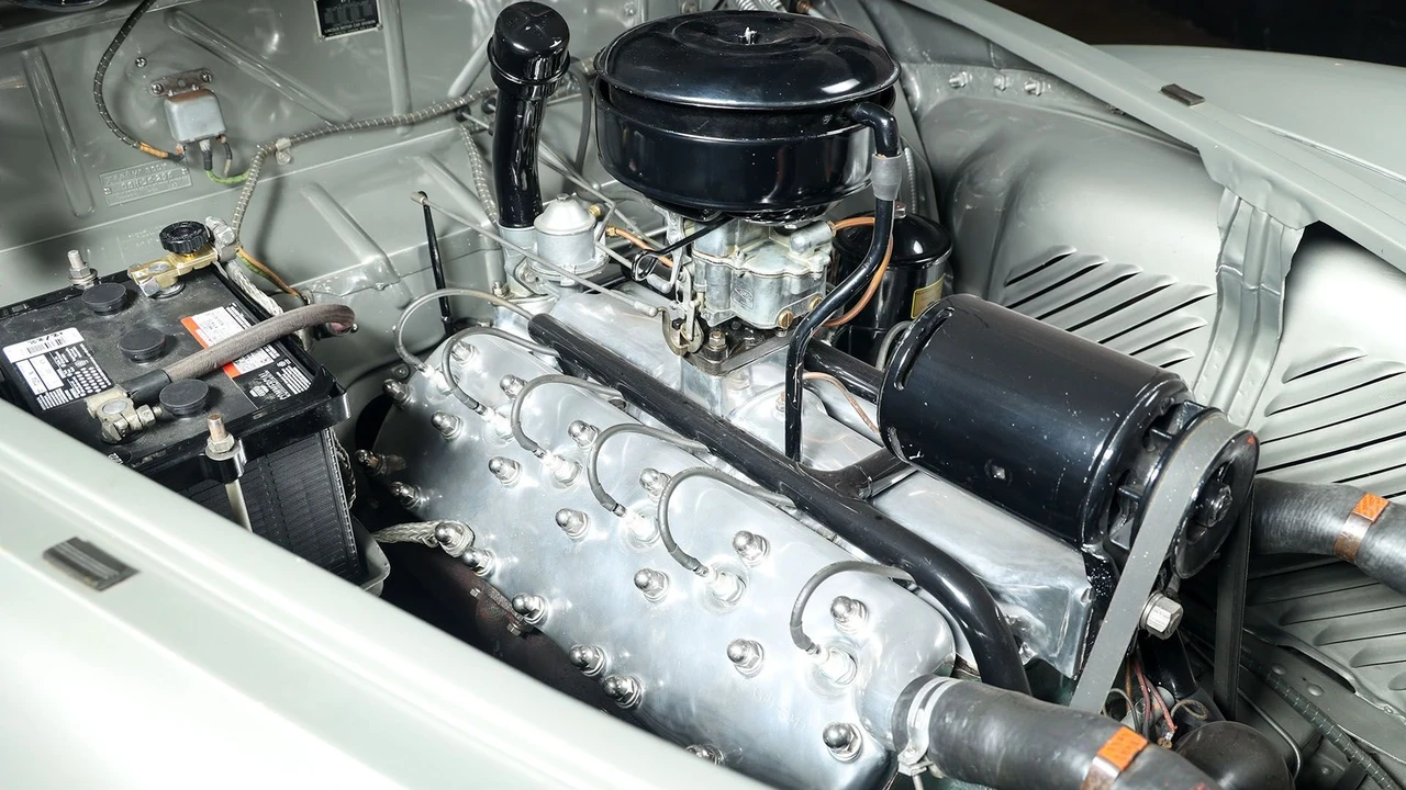 1940 Lincoln Zephyr - Image 4 of 31